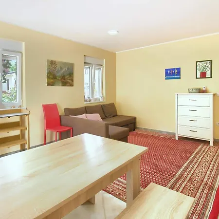 Sara By Rent Istria Апартаменты