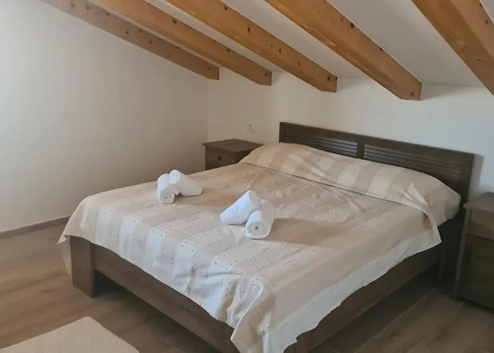 Διαμέρισμα Sara